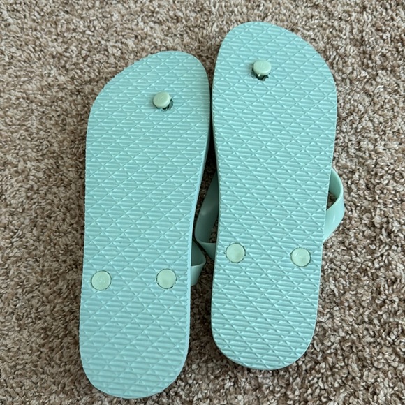 Pushin flip-flops, size medium - Picture 4 of 4